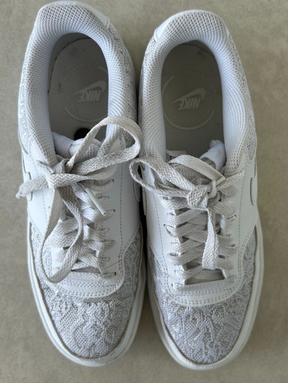 Nike Court Vision Low Women’s 9.5 White Lace Sneakers HJ5846-100